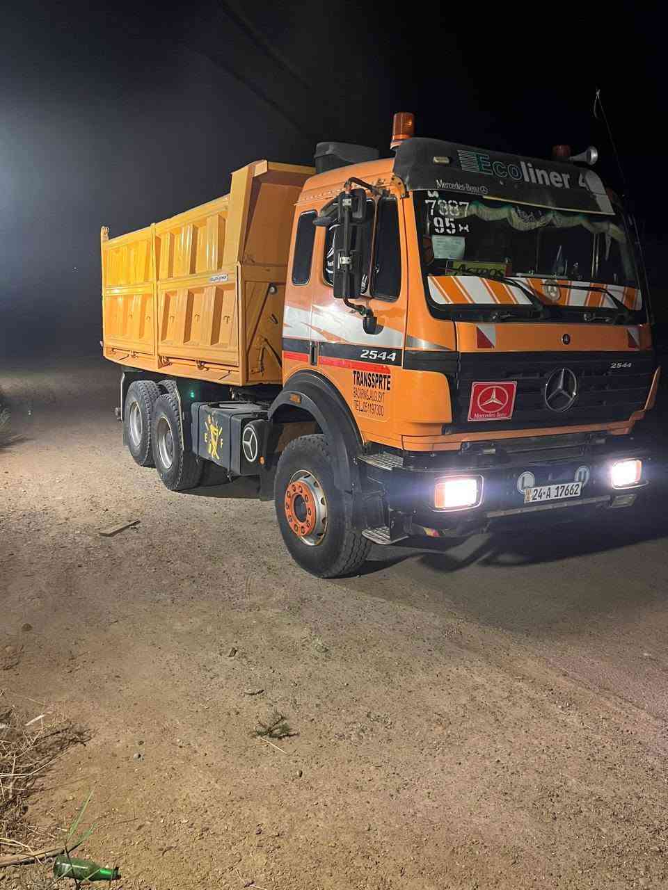 سلام عليكم للبيع كرواتي موديل 95  رقم دهوك جديد تحويل مباشر محرك 8 حجم 44 كير عادي تخم تاير سياره جديده مكفوله كفاله عامه سعر خاص جاهزه للعمل مكان الانبار استفسار اتصل على الرقم ***********@*********** بي واتساب
