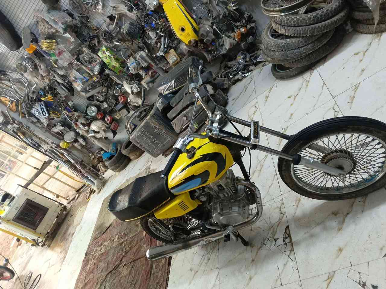اصفر • مديل٢٢ • كلك مفتوحه
