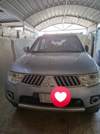 باجيرو سبورت • مكينه 3.5 • ٢٠٠٩