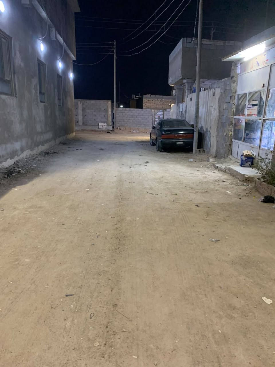 الجزيره الصقر • دار للبيع • قفل ما بيه مجال