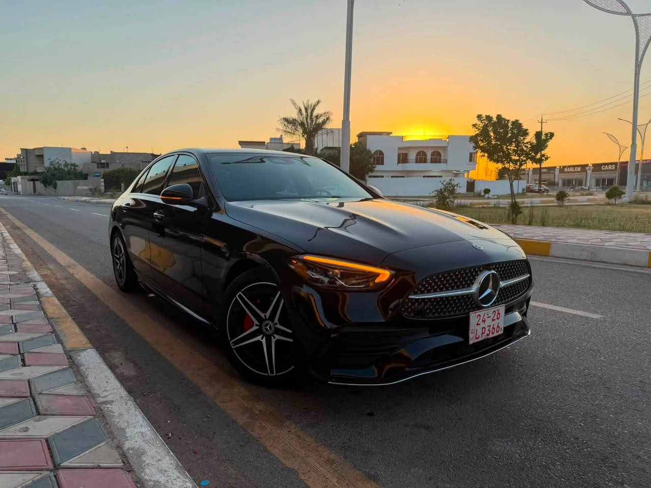 مرسيدسc300   2025 AMG

بدون رقم تترقم شمالي

ماشية فقط 5000ميل 

بدون حادث 

بدون دواخل بدون ايرباك

فول   مواصفات AMG بلاد

بانوراما 

خمس كامرات

كشنات تدفئة تبريد 

كشنات مساج 
داخل اسود 

انارة داخلية متغير

نظام خرائط

فول رادارات امامي خلفي  جانبي 

حساسات 360 درجة  

اوتو ستوب 

اوتو هولد 

صندوق كهرباء 

استيرن كهرباء

شفتات استيرن

‏‎مقعدين خزن(ميموري)

شحن وايرلس 

مكاني كركوك

للاستفسار: ***********
