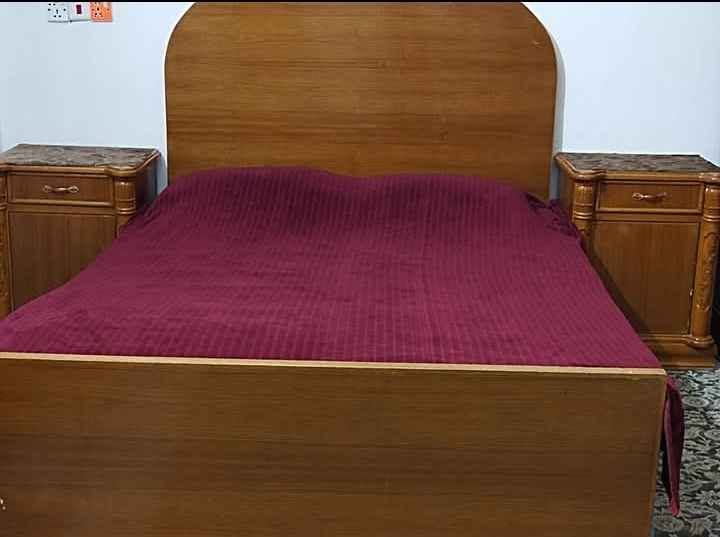 نجف • شارع المجمعات • غرفه اخشاب