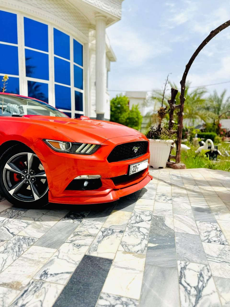 فورد موستنك 2015 للبيع 

محرك 3700 6v

لون مميز 

مواصفات السته سلندر المعروفة 

السيارة عليها تفريغ وبرمجة سيفتي 

عليها داون بايب 

دبات ht power + كت اوف و ببكورن 💥💥  

صوتها يخبل 

وتحكم ريمونت يعني اذا تسدة تصير كاتم 

وعليها بونيد GT 

دعامية وشباك GT + سبايدر 

وسكوبات مثلث جانبية 

وداخل جديد ومدوشم مشمشي + اسود 

تبريدها ثلج ❄️ 

شاشة صغيرة + كامرة 

وتحكم ستيرن + مثبت سرعة 

ومسويلها بوليش + نانو سيراميك 

لايت مشتغلة عدسات بليل نهار يصير

السيارة كلين

الحمدلله السيارة كاملة مبيها نقوصات رقم اربيل جديد + سنوية لحد 2031 تحويل ثاني يوم 
العنوان بغداد *********** بغداد, العراق
