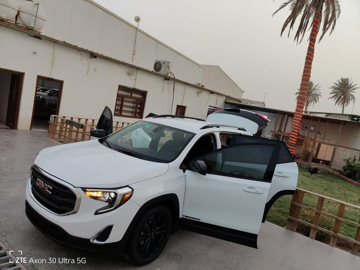 جمسي تيران  2020 ---👍محرك 1500 توربو 👍--  2021 GMC TERRAIN
السعر128 مرقم بغداد    تباع بل الاقصاد
صور الحادث مرفقه  مع رصعات حالوب
للشراء الحضور الى معرضنا في الديوانية /نهاية شارع  مديرية الزراعه /خلف ا لبالات مقابل بيت القائد
موقعنا على خرائط كوكل 
https://maps.google.com/maps?q=31.9808691%2C44.9114847...
ا-------------------------------------------------------------------------
ضغط على الرابط  صفحه ليصلك كل ماهو جديد 
https://web.facebook.com/%D8%A7%D9%84%D8%B4%D8%A7%D8%B1%D9%82%D8%A9-%D9%84%D8%AA%D8%AC%D8%A7%D8%B1%D8%A9-%D8%A7%D9%84%D8%B3%D9%8A%D8%A7%D8%B1%D8%A7%D8%AA-%D8%A7%D9%84%D8%A7%D9%85%D8%B1%D9%8A%D9%83%D9%8A%D8%A9-1100095360196333
--------------------------------------------------------------------------
اوالاتصال على الارقام التاليه
***********
--------------------------------------------------------------------------- 
اضغط على رابط واتساب للتواصل  معنا 
https://api.whatsapp.com/send/?phone=%2B964***********...
اوقات الدوام من الساعه 2 ظهرا ولغاية 11 ليلاً عرض أقل عرض

نص مكتوب في الصور:
- ZTE Axon 30 Ultra 5G