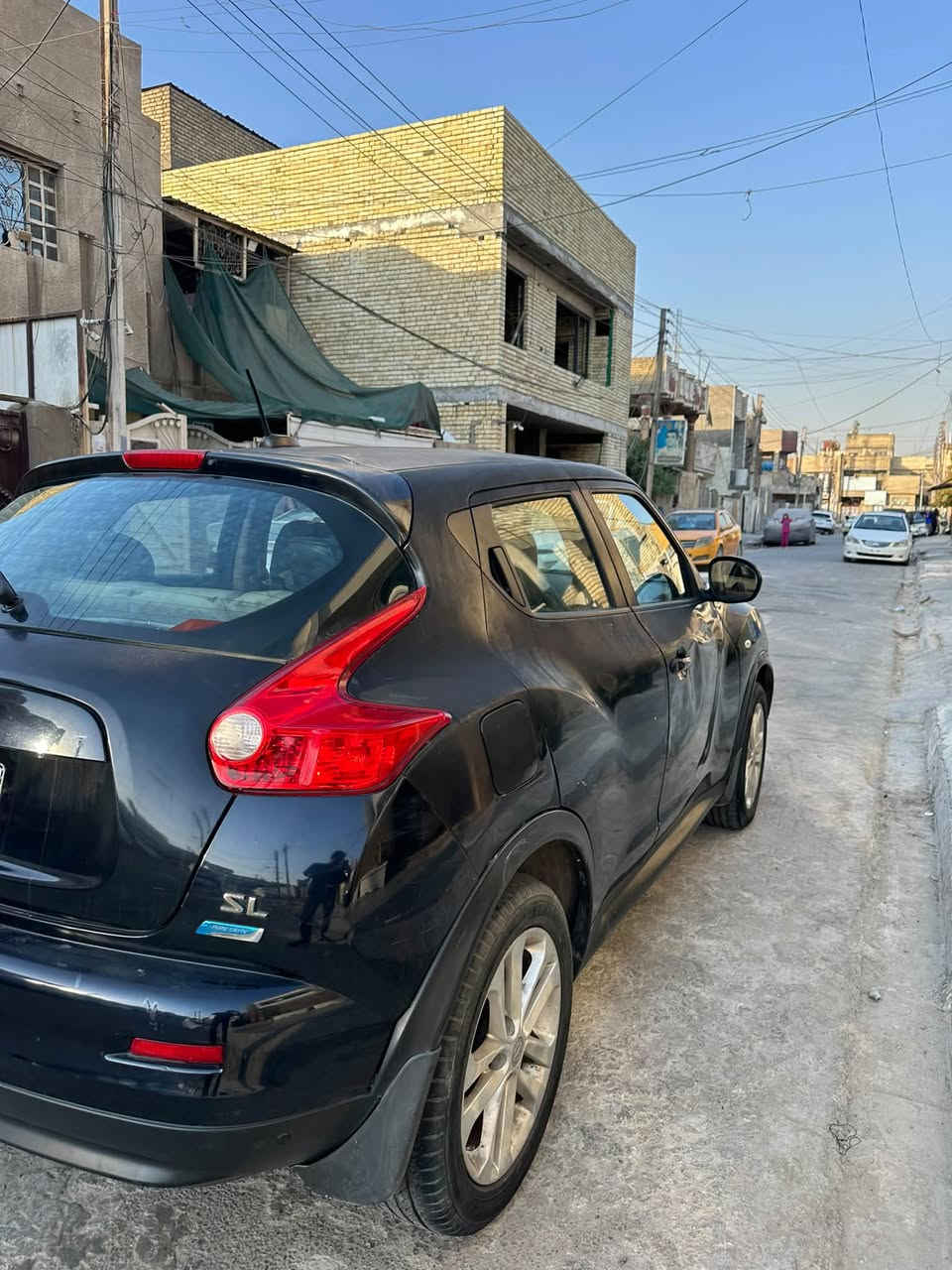 نيسان جوك مديل ٢٠١٢
السيارة SL فووول مواصفات
1.6 سوبر يعني طياارة
بصمة فتحة حساسات خلفية تدفئة بالكشنات شاشة ابل كاربلي تحكم بالستيرن غرفتها حلوة السيارة كير جديد والمكينة خير من الله تبريد ثلج تايرات جدد مابيها نقص السيارة ومصروف عليها ناقصها فقط بوليش الحادث مالتها جاملغ وبنيد وبيها طخة بسيطة بالباب مامسويها 
السعر : 69 قفل 
العنوان : بغداد/الدورة
*********** 
***********
