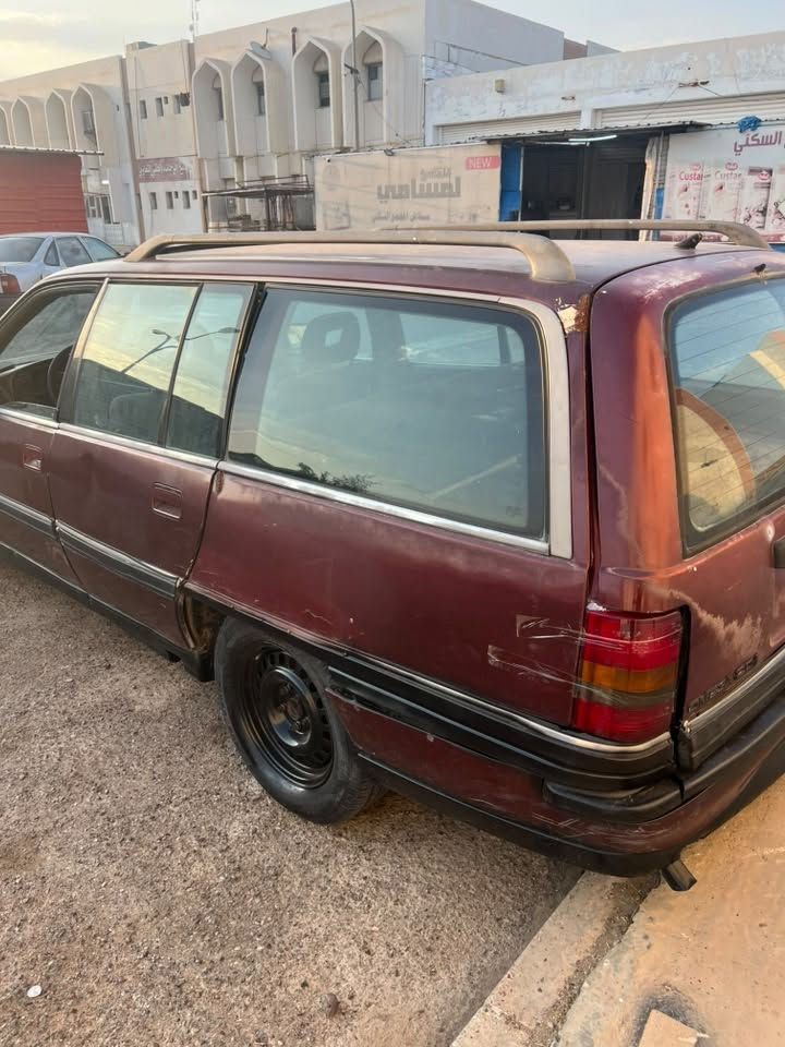 اوبل موديل1991
محرك كير شرط
رقم صلاح الدين الماني شرط تحويل
ب17وبيه مجال
***********📞
