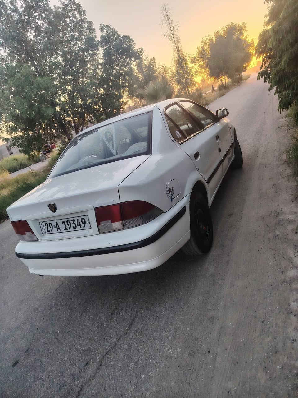 سمند موديل ١١ رقم واسط دولي مشروع وطني سنويه لل٣١ سياره نظيفه وجاهزه انشالله محرك لا تنقيص ولا تبخير تبريد ثلج❄️ حماوه ثابته  حداديه امامي وخلفيه جديده السياره نظام بريك دسك امامي وخلفي سياره جاهزه وحلوه مكفوله من الظربه والتبديل صبغ فقط هلالات خلفي ودوس سعرهه ٣٧ بيهه مجال بسيط حك جيتك مكاني واسط العزيزيه ***********
