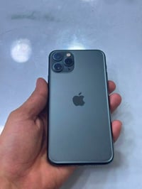 آيفون ١١ برو • ٦٤ • بطارية ٨٠%