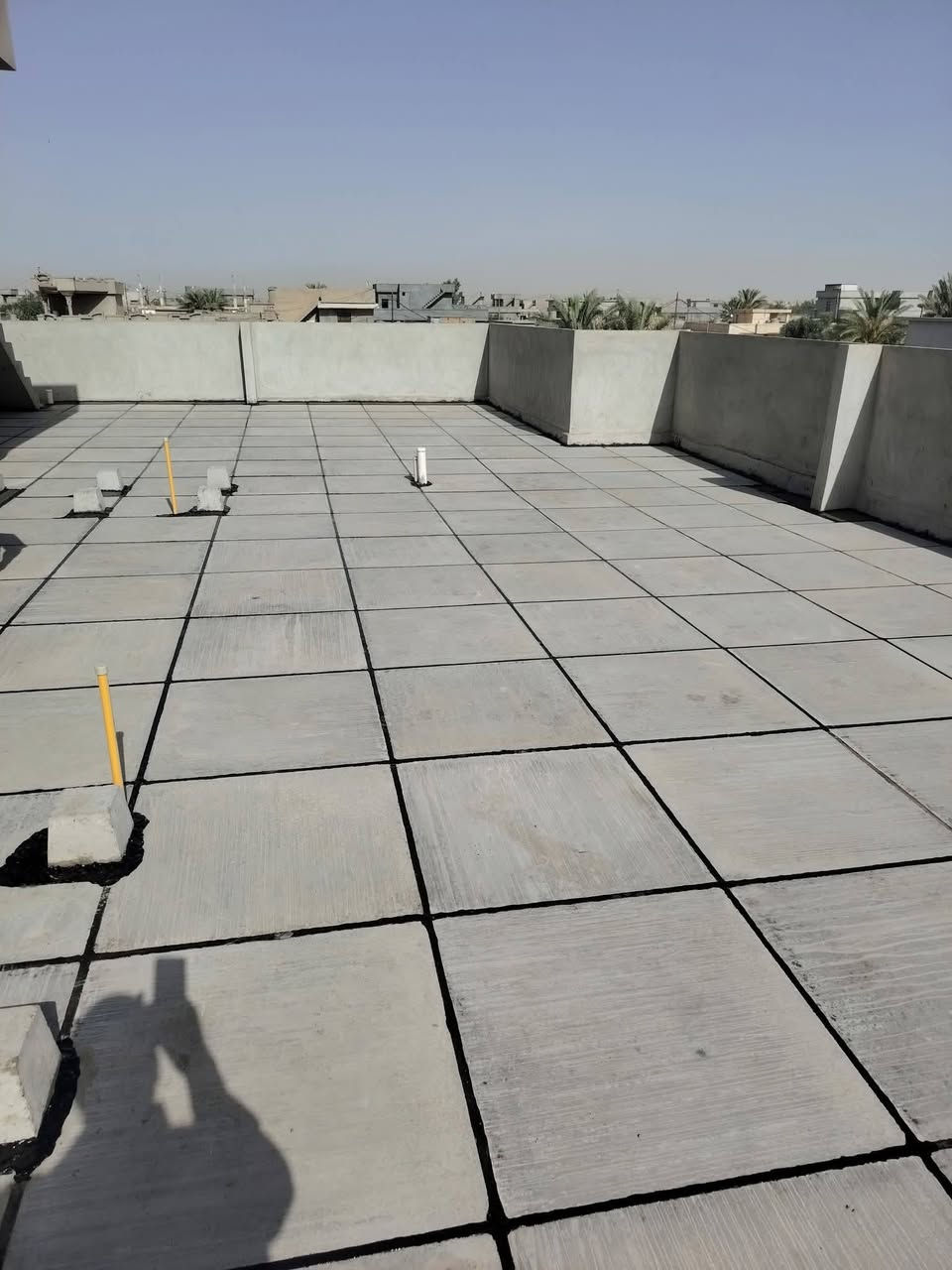 قلع الماستيك القديم وإضافة ماستيك جديد بمستوى الاشتايكر غلق المسامات التي ينفذ منها الماء والرطوبة بأجود أنواع الماستيك وبالضمان وبأسعار مناسبه اتصل وتدلل ***********

