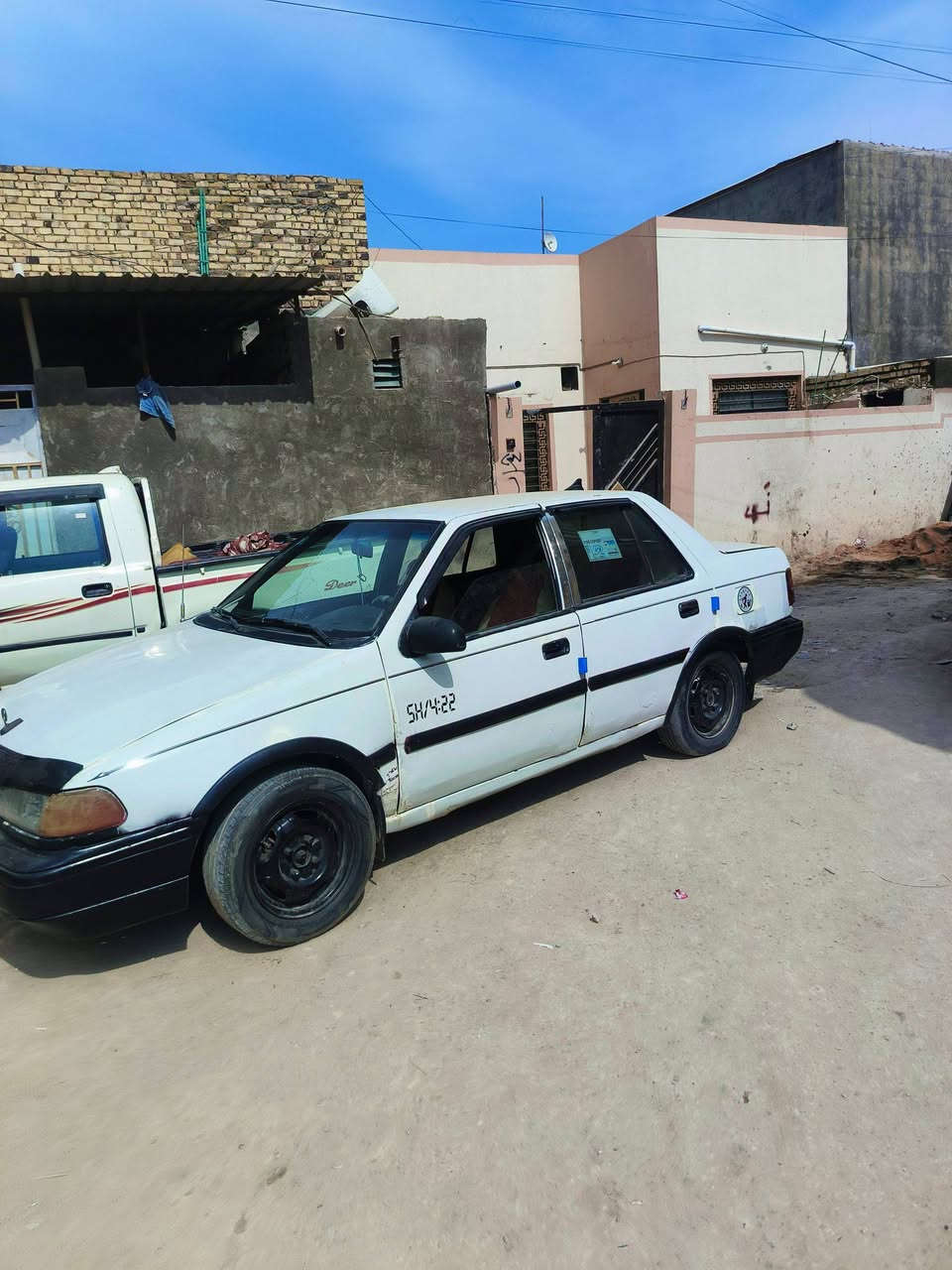 السلام عليكم للبيع هونداي دمعه موديل 93 سياره مكينه وكير مكفولات سياره نظيفه تخم تاير كهربائيات كلها شغاله سياره جاهزه مكان السياره نجف ترهم مراوس*********** تحويل مباشر بيع مستعجل سعر 15 وبيها مجال
