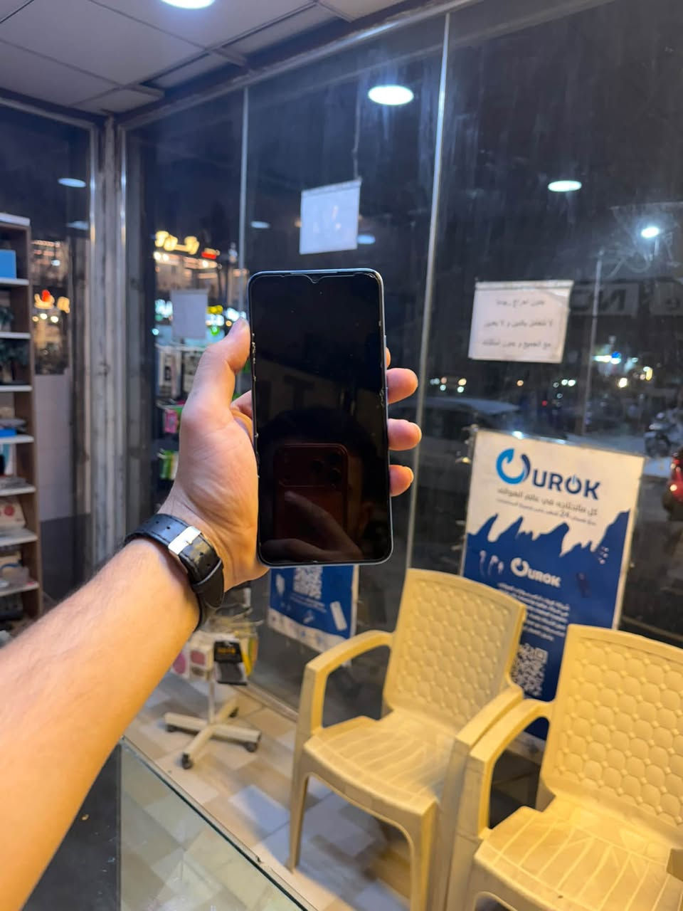 السلام عليكم
Infinix smart 7 hd 
ذاكرة 64
ما مبدل بيه شي بلادي كلة
السعر 65.000
بغداد المحمودية حي ١٧ بالقرب من مكتبة 2000 مركز بابلون للموبايل

***********

نص مكتوب في الصور:
- ٢٠:٠٤ م
- هاتفي
- XOS
- استنادا إلى Android
- V12.0.0
- الطراز
- Infinix X6516
- اسم الجهاز
- وحدة المعالجة المركزية
- Unisoc
- SC9863A1
- إصدار Android
- 12
- الكاميرا الخلفية
- 8M DUAL
- Camera
- الكاميرا الأمامية
- 5M
- ROM
- 64.00 GB
- RAM
- + 2.00 GB 2.00 GB
- قابلة للتوسيع 2 GB