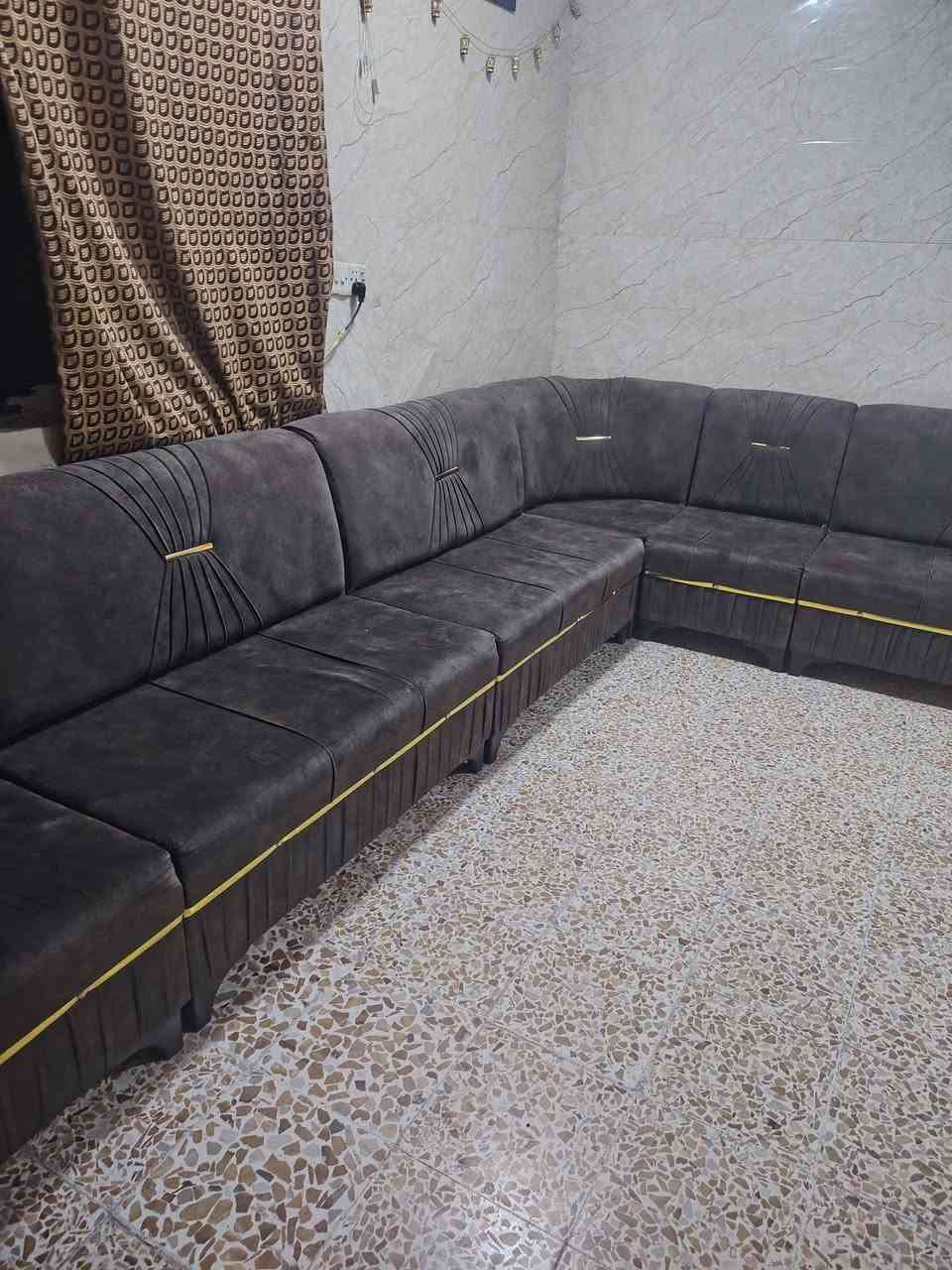 سلام عليكم ديوان ٧ أمتار الجانب الأيمن موصل نهايته 180
***********
