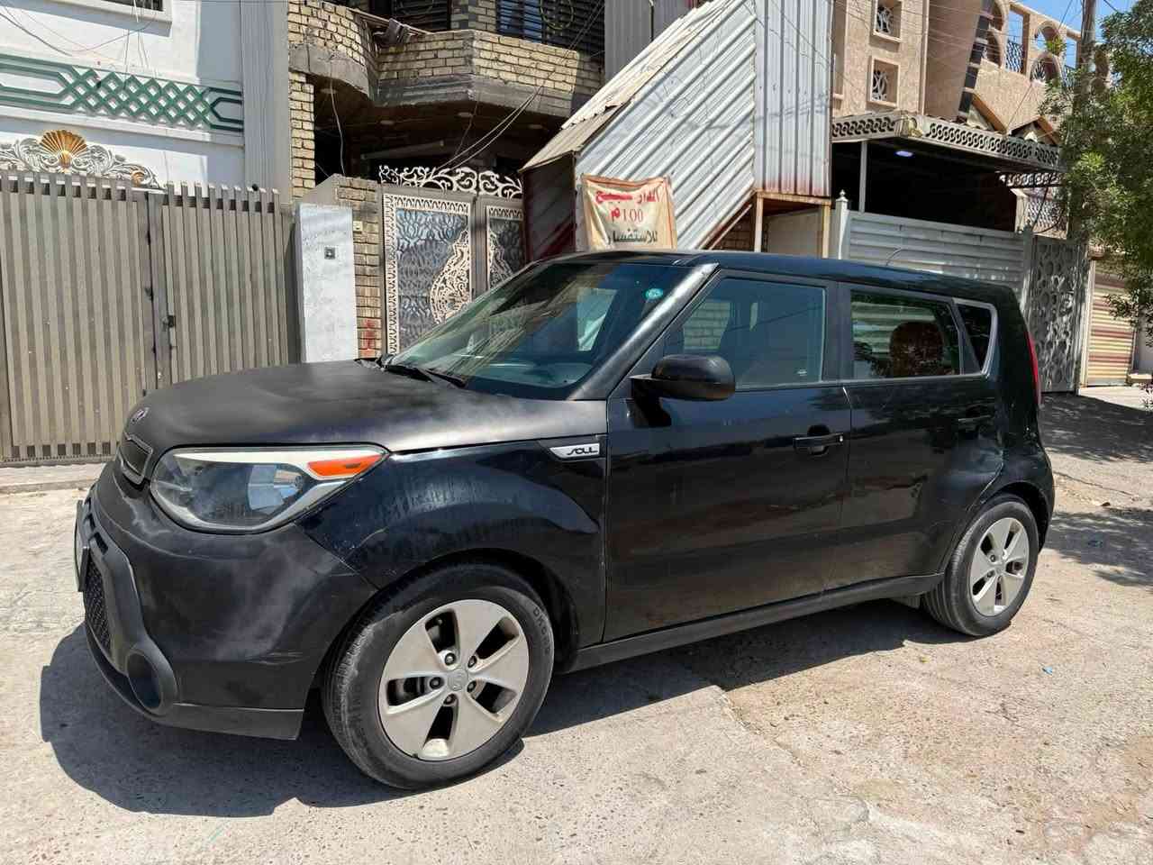 صول 2016 وارد امريكي
محرك 1600 كير مكينه مكفول بيها طخات بالباب الوره السايق يرجع ع بارد حادثها بامريكا بنيد وجاملغ ماشية 90 ميل سياره كامله مابيها نقص سعرها 80 
***********
