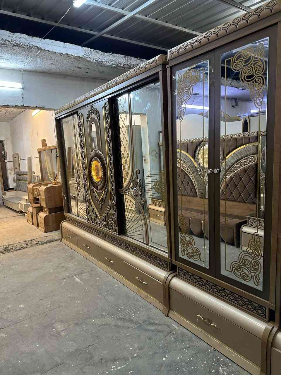 ✨ تحفة فنية 10 قطع ✨
غرفة تركي ضخمة وفخمة
كل قطعة بيها تحجي عن الذوق
السعر :مليون و450
الدهان يلمع | الخشب تقيل | التصميم يجنن
تاخذيها وتفتخرين بيها قدام الكل
متوفرة الان فقط
📍 بغداد الجديدة - مجمع الرحمة
معرض مرتضى جوني للحجز راسلني واتس ***********
