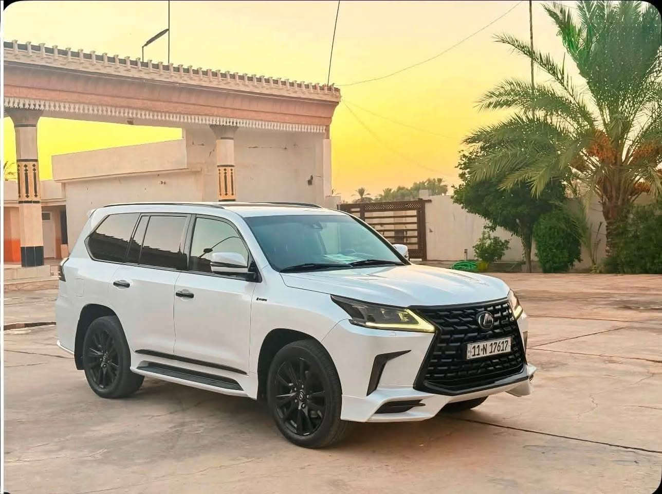 لكزس LX570 • ٢٠٢٠ • ٧٠ الف كم