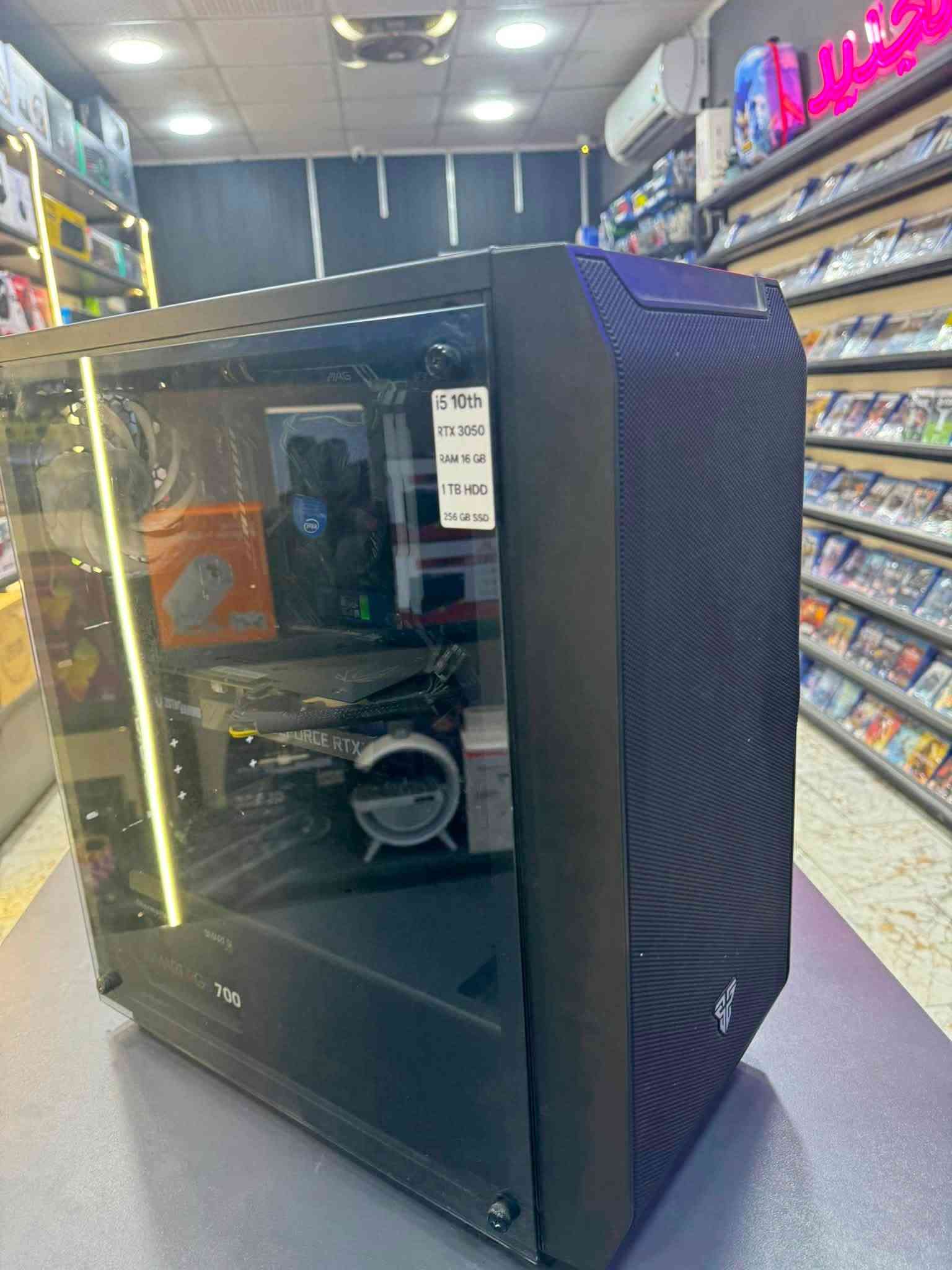 pc للبيع جديد كامل غراض + كراتين
2

CPU i7 12700k

Gpu 5060 

Mb/asrock 790 z

Ram 32/3600

Storg ١ m.2  

Power 850

Pc 2 

I5/12 
Ram 16 
HHD1
Power 700

مكاني محافظه بابل ومتوفر توصيل 

***********

نص مكتوب في الصور:
- i5 10th
- RTX 3050
- RAM 16 GB
- 1 TB HDD
- 256 GB SSD