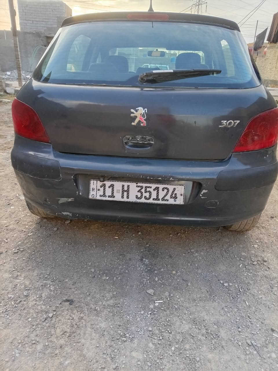 سلام عليكم سياره بيجو فرنسي 307 2006 كير جديد مكينه خير من الله البيع السعر 42 او بيهه مجال بغداد جسر دياله جديد منطقه الكرغوليه رقم ***********
