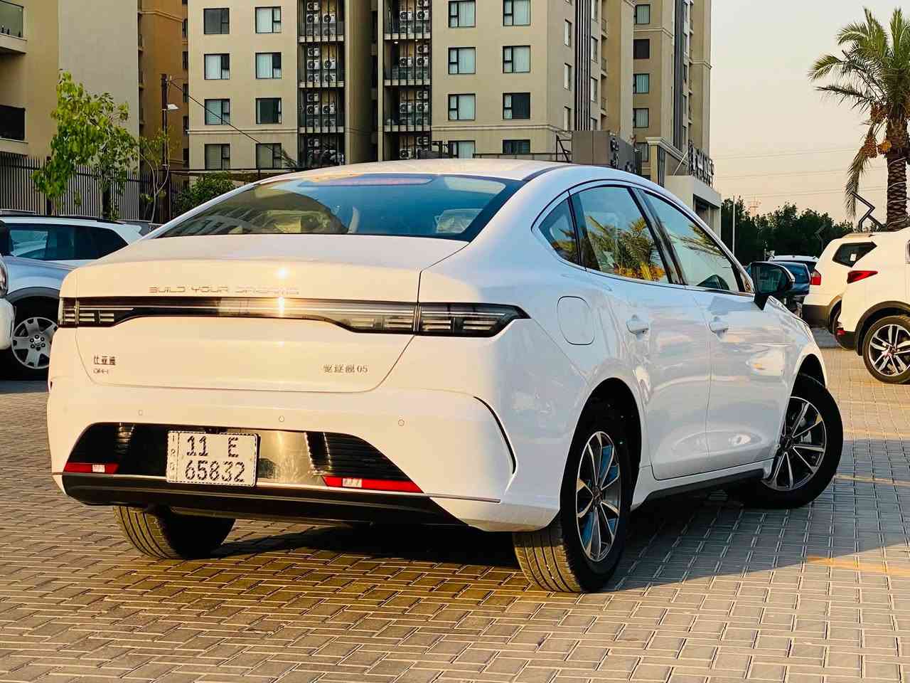 السلام عليكم ورحمه الله وبركاته
للبيع BYD دستروير موديل 2025 رقم بغداد باسمي تحويل ثاني يوم ماشيه 12 الكلي شاشه قلاب ويل كب السياره كفاله من الصبغ والفتح والتبديل بيها bdr بقبق الجنطه شغل كلش حلو ومرتب وممبين  السياره جديده وترايها مال زيرو وسونارها مرفق وجديد مسوي  جميع الملحقات وياها بصمه ول الكارت وعليها اضافه لد داخلي تحكم بل تلفون وارضيه مغلفه جلد وكاعيات وتنزيل جميع البرامج داخل ابيض مكانها بغداد حي الجهاد السعر 18800 وبيها مجال بسيط للاتصال ***********
