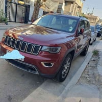 جيب ١٩ لمتد خليجي لون كرزي شتجيب الي،تفيده يتصل على رقمي ٠٧٧٠١٦٨٠٥٧٤ م...