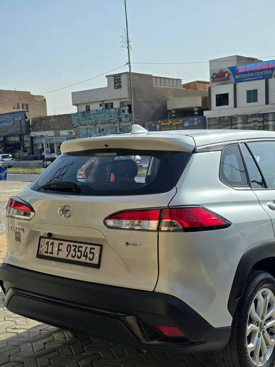 فرونت لاندر موديل ٢٠٢٥ رقم بغداد ماشيه ٣٥ الف داخل جلد احمر وكرسي كهرباء وبصمه وسلايد بيها باب مبدل صلي شركه نفس الون والسونار مرفق ويه الصور 
السعر ٢٦٥٠٠ 
***********

