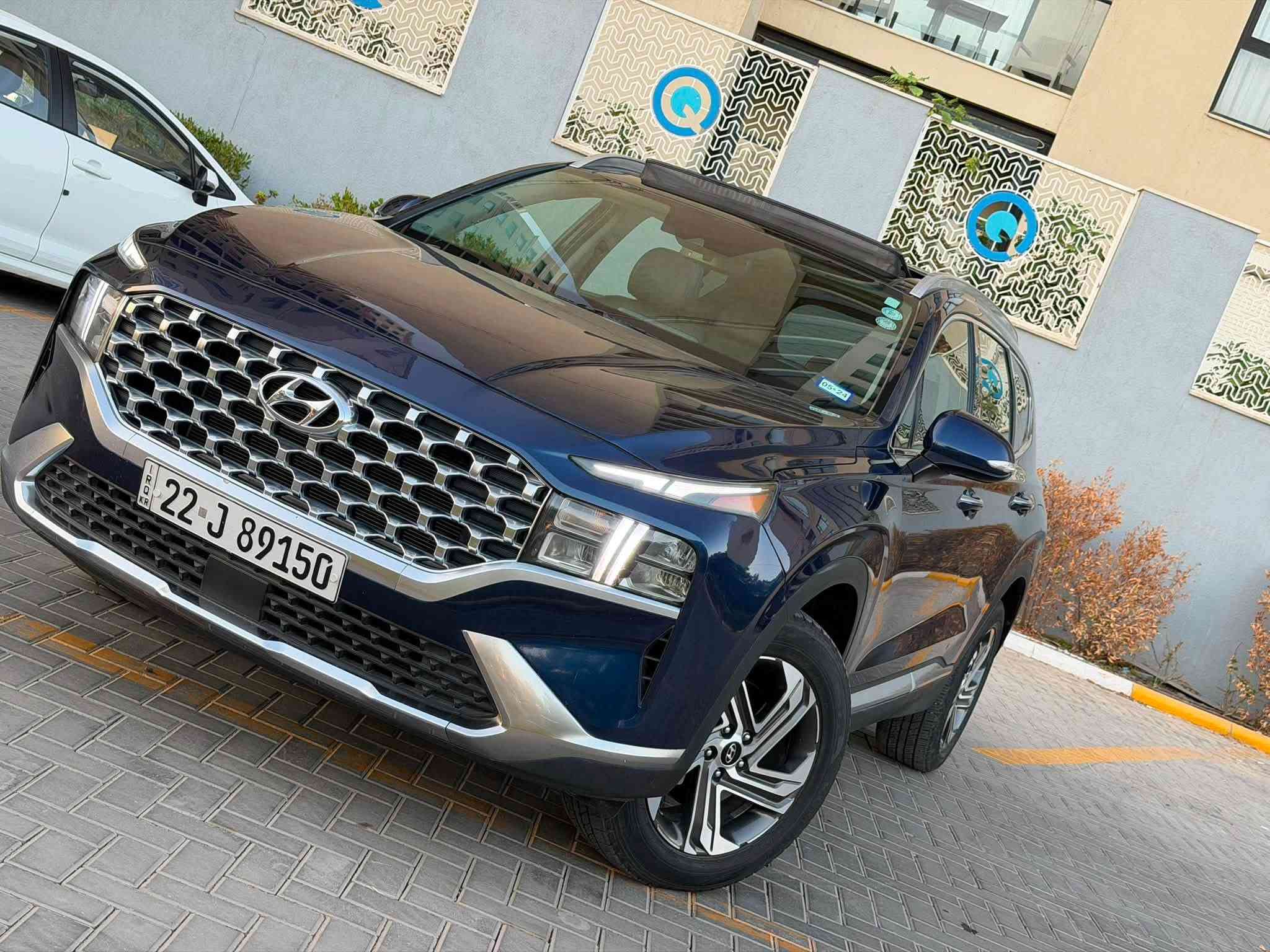 هونداي سنتافي 2022
فول مواصفات 

بدون دواخل 

بدون ايرباك  

مواصفات فول بانوراما

مكينه 2.5L

بصمه 

ابواب بصمه

تشغيل عن بعد 

شحن لاسلكي - تلفون شاحن 

بريك بصمه

رادار امامي و خلفي جانبي

كشنات كهربائي

لد امامي Led 

اطفاء ذاتي 

اوتو هولد

كيرها دكم بيانو 

شاشه تدعم كار بلي 

كشن تدفئة 

تبريد قطعتين 

بردات خلفيه جنطه كهرباء 

اناره ترحيب

شاشه دجتال 

سماعه عد 6

الحادث تبديل جاملغ وبنيد نص صبغ فقط بس جاملغ مبدل 

ماشيه 25 

السعر 188 

العنوان بغداد الكرخ حي جهاد اتصال 📞 ***********
