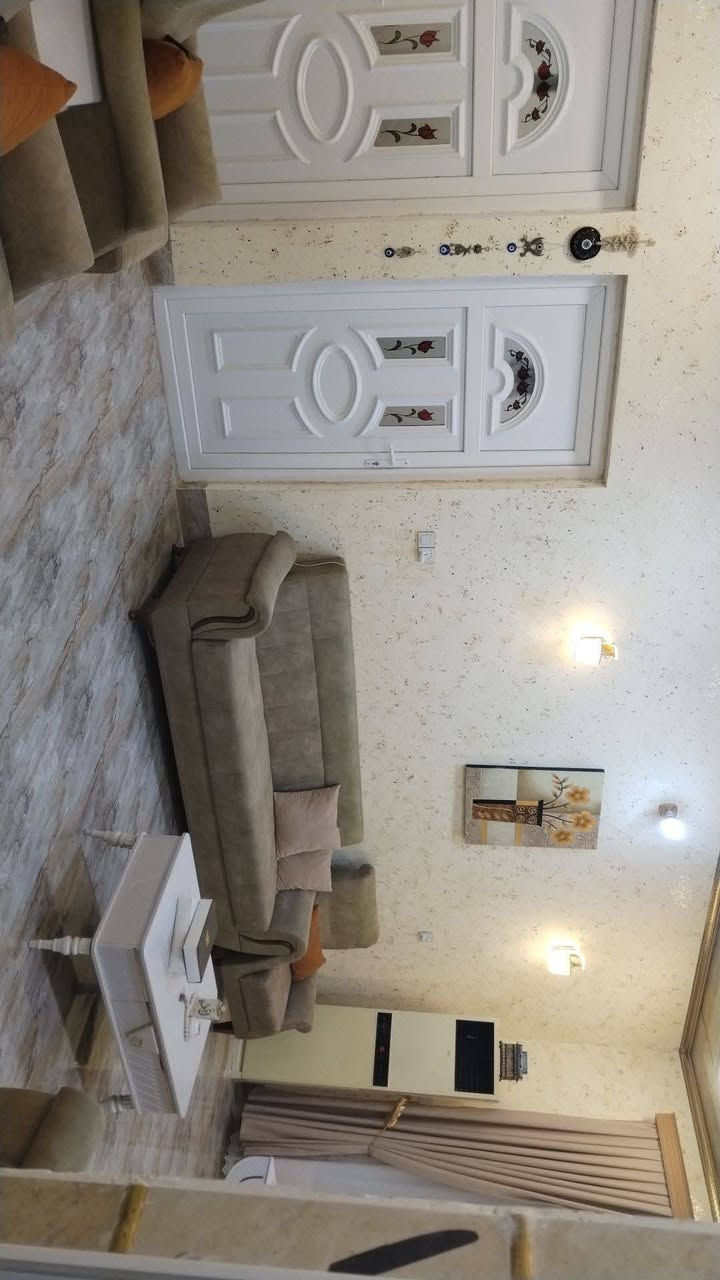 ٧ نيسان رابرين • ٢٥٠م • ٢ غرف