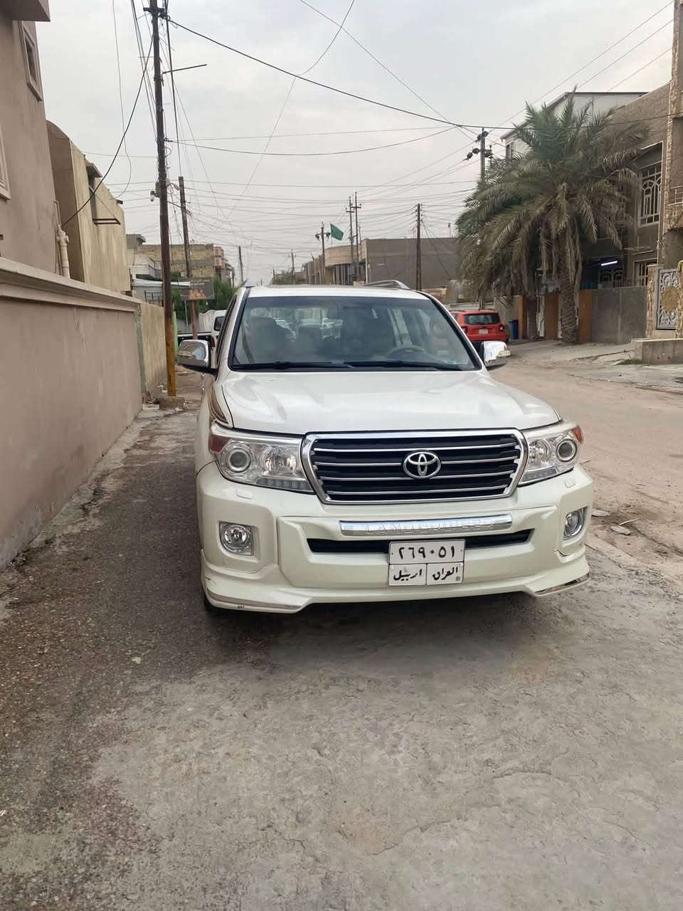 11 ستينه محدثه 15 اربيل مكفوله بس بيها رصعات  بالجاملغ  لأمامي  والخلفي  سعر 280 ورقه وبيه مجال  محرك جديد صار أربع اشهر من شادين مكينه صدر جديد كشنات جدد ماطور بريك جديد 
رقم ***********
