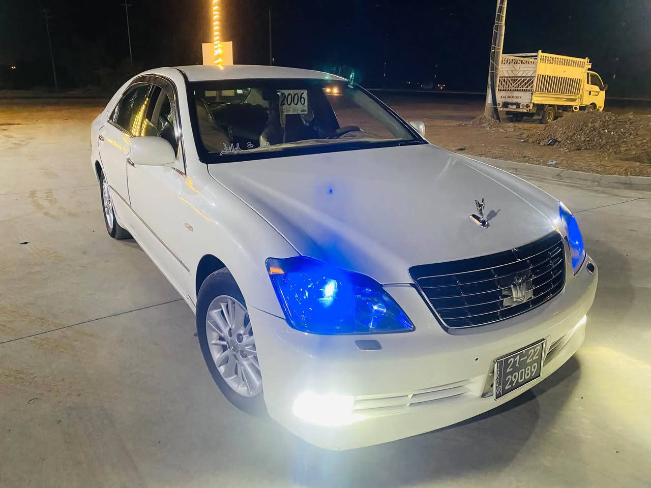 سلاو هاوريان
شاهينه ٢٠٠٥ سپی ١٨٢ گەورە بە گەورە 📦براوەیە گیرومەکینە بەشەرت بی مەسرفە تبریت سارد و گەرمی بەشەرت ❄️بەشەرتی سەقف و کەفەر کامل مەسرەف و جوانکاری کراوە کودی هەیە ریک بیکە ناوی خۆتۆ ٢ دووگمەیە سوکان لیکسز وەک ئاو وایە سووکانی تەقەو ڕەقە نییە هەموو بەشەرت بەس سایەقیکی ئەوی مالی دوستە تخوا مشەری نیت تیل مەکە 

ژ.م ***********

شوین کەلار 

سعری ٥٣ وەرەقە
