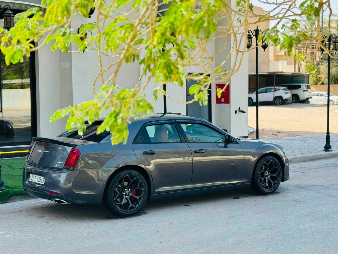 وبامه موديل 2019اصل وارد أمريكي حادثه جاملق وقبق جنطه فقط وباقي سياره مكفوله من الضربه وصبق وتبديل سعره 184وبيه مجال رقم هاتف ***********موصفات سياره شاشه كبيره كامره خلفيه حساسات خلفية ماميه تشقيل عن بعد رادارات بل مري تدفئه بل كشنات محرك 6سندر كشنات كهربائي تحكم استيرن قطعتين تبريد بصمه تشقيل بصمه ابواب مثبت سرعه سياره تويل محرك وكير كفاله حداديه تخم تاير جديدات مكان سياره كربلاء مكلف بل نشر

