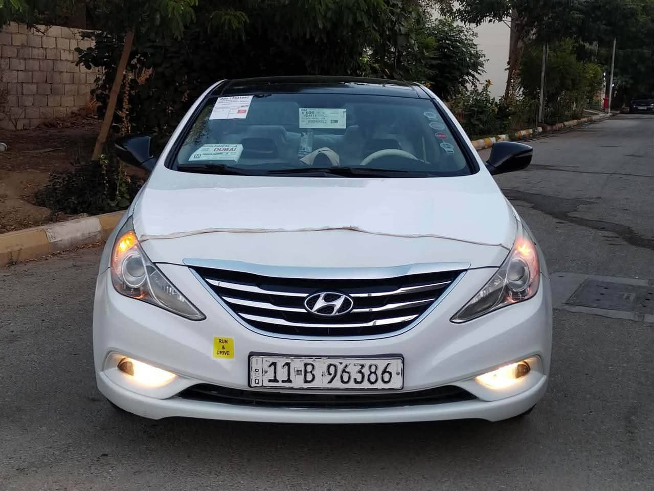 سوناتا
موديل 11
وارد خليجي
بيها 5 قطع ابيع حزام
محرك 2400
السعر 100 بيها مجال

***********
