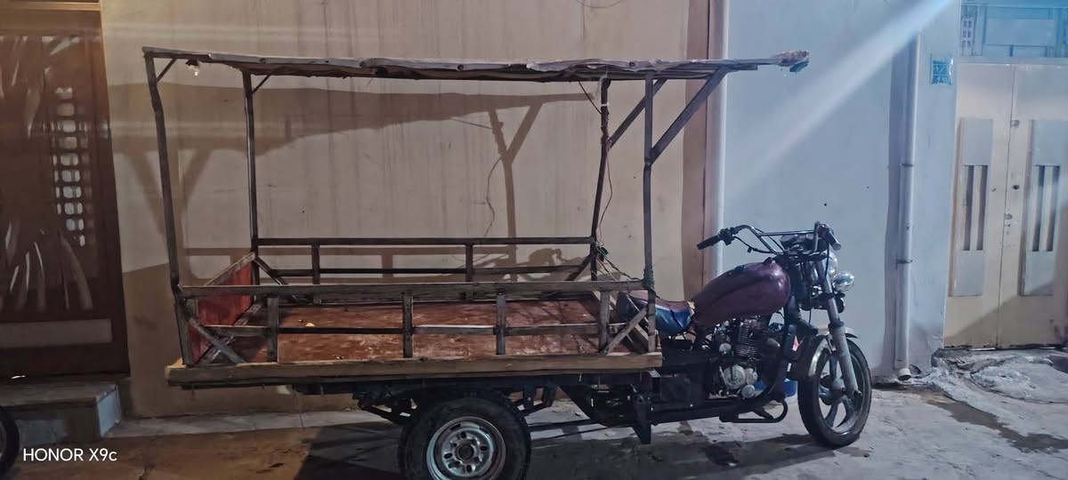 ستوته للبيع منوفيس موجود طبقة خشب سعر950 بيها مجال رقم الهاتف***********
