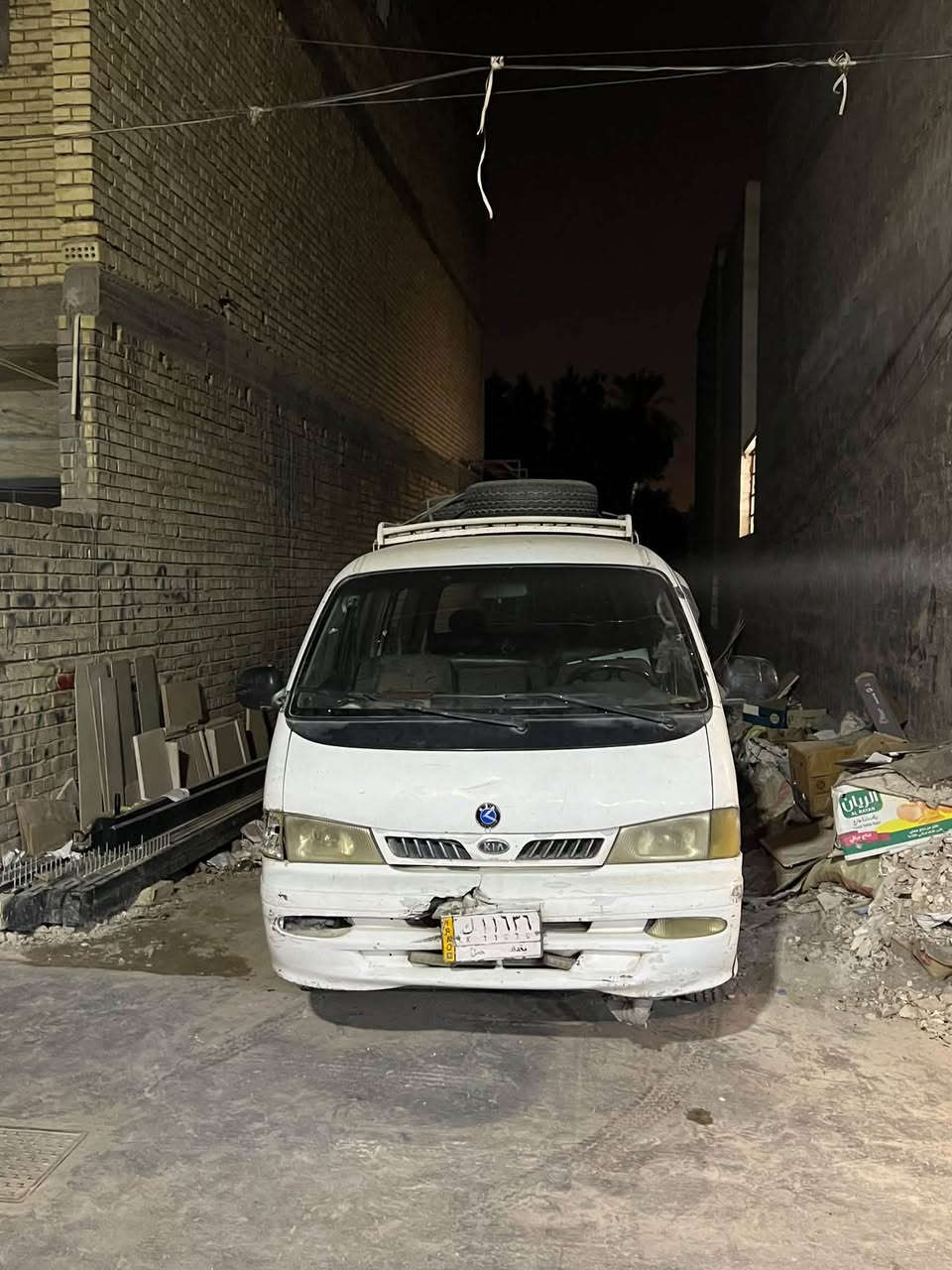 كيا بريجو موديل 1998 رقم حمل فان 

كير ومحرك واكسل خير من الله كلشي مابيها
تفيد ومال شغل او بيت او خطوط كلشي ترهم خير 

يحتاجلها دوشمة مرتبة وكم شغلة بسيطة
سيارة مثل ما موضحه بل صور

مكاني الدورة شارع المصافي 

رقم الهاتف ***********
