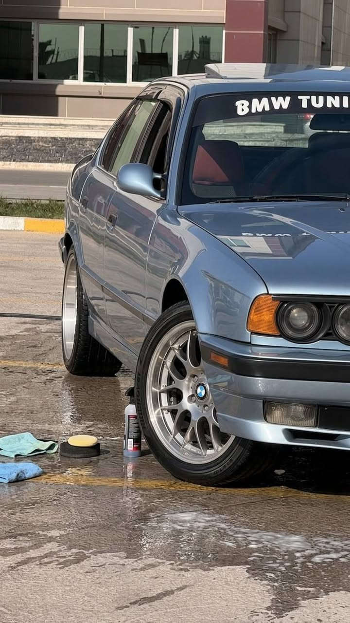 bmw 525 أصل كير عادي
bmw  525بي ام دبليو 
كير عادي 
فتحة شغالة 100٪
موديل 1992
رقم اربيل هزة و سنوية جديدة تحويل
السعر 58 و بيهه مجال 
المكان بصرة 
***********
