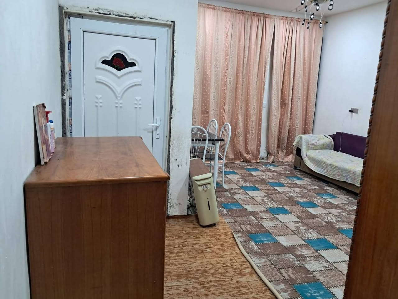 بيت للبيع طابقين طابق ثاني معزولة
100م زراعي سند 25 رقم أبو بيت***********
شهداء البياع شرطة خامسة قرب جامع معاذ أبن جبل
110
