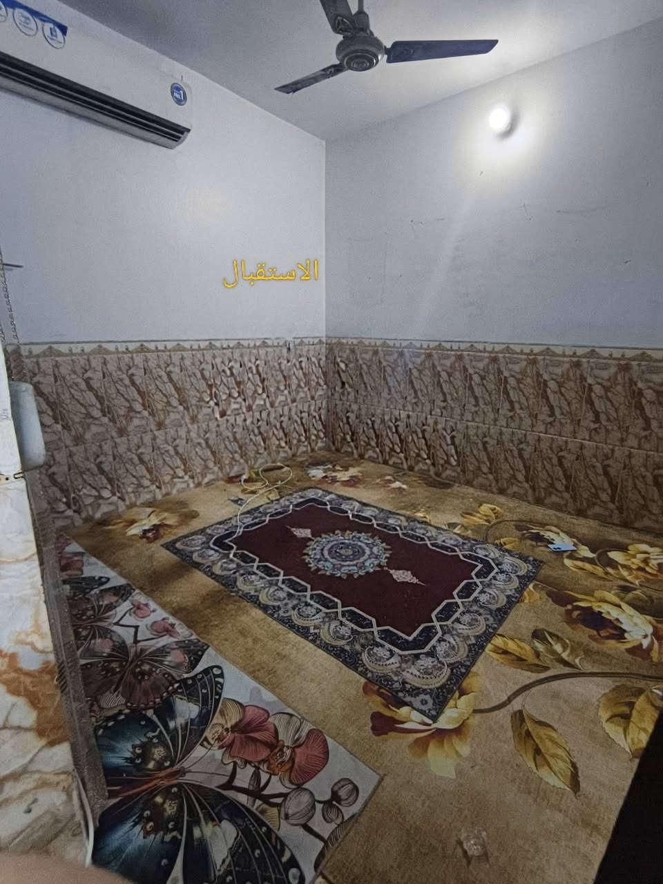 نص قطعه للبيع قطاع 50قريبه خلفية صب مسلح مساحته 72رقم ***********
