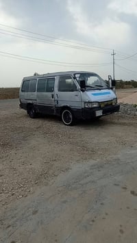 كيا بيستا • موديل ١٩٩٤ • كفالة سنوية