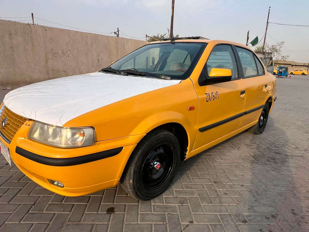 السلام عليكم
سمند محوره كير اوتماتيك ومكينه كورلا الحديث بيكاتشو ١٦٠٠ كير ومكينه مكفولات جدد 
مصفره هيئه وغرامات سنويه ٣٠ تحويل ثاني يوم 
مصبوغه فرن جماليه 
حداديه امامي خلفي جديد 
دوشمه جديده دواخل عسلي 
بلاجكتورات عالي ناصي 
كهربائيات كيجات كله شغاله 
لسعر ٣٧ مجال قليل 
مكاني بغداد 
هاتف ***********
