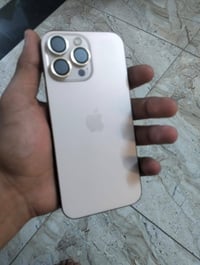 آيفون 16 برو ماكس • ٢٥٦ غ.ب. • بطارية ٩٤٪