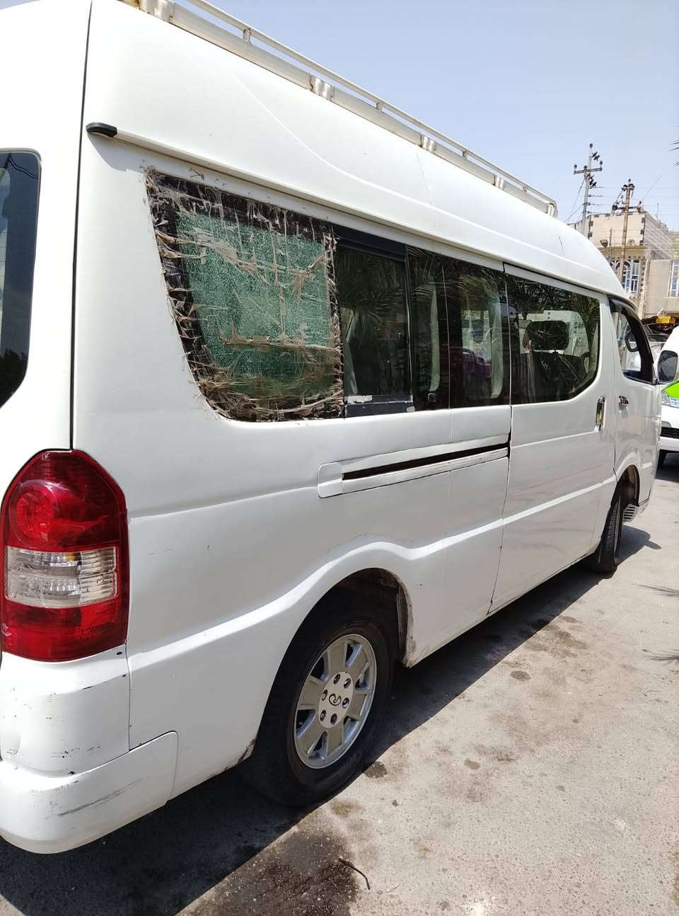 السلام عليكم شيري لبيع السياره رقم بغداد مكانه بالبصره باسمي تحويل ثاني يوم سياره ما ناقصه كلشي مكينه VVT2500
سعر 90 وبيه مجال رقم صاحب السياره ***********
