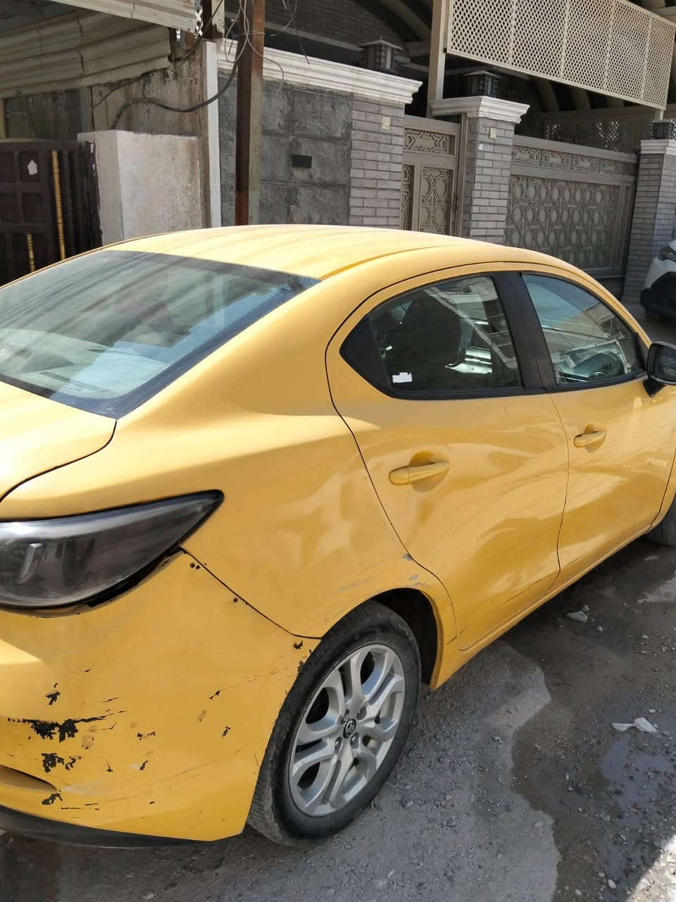 تيوتا يارس موديل 2018 اجره بغداد للبيع مستعجل السعر 75 وبيه مجال محرك جديد ماشيه 160 الف مقاعد قماش بلادي بيها نواقص بسيطه للاستفسار الاتصال على الرقم ***********
