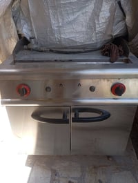 كريل همبركر للبيع 07718230040