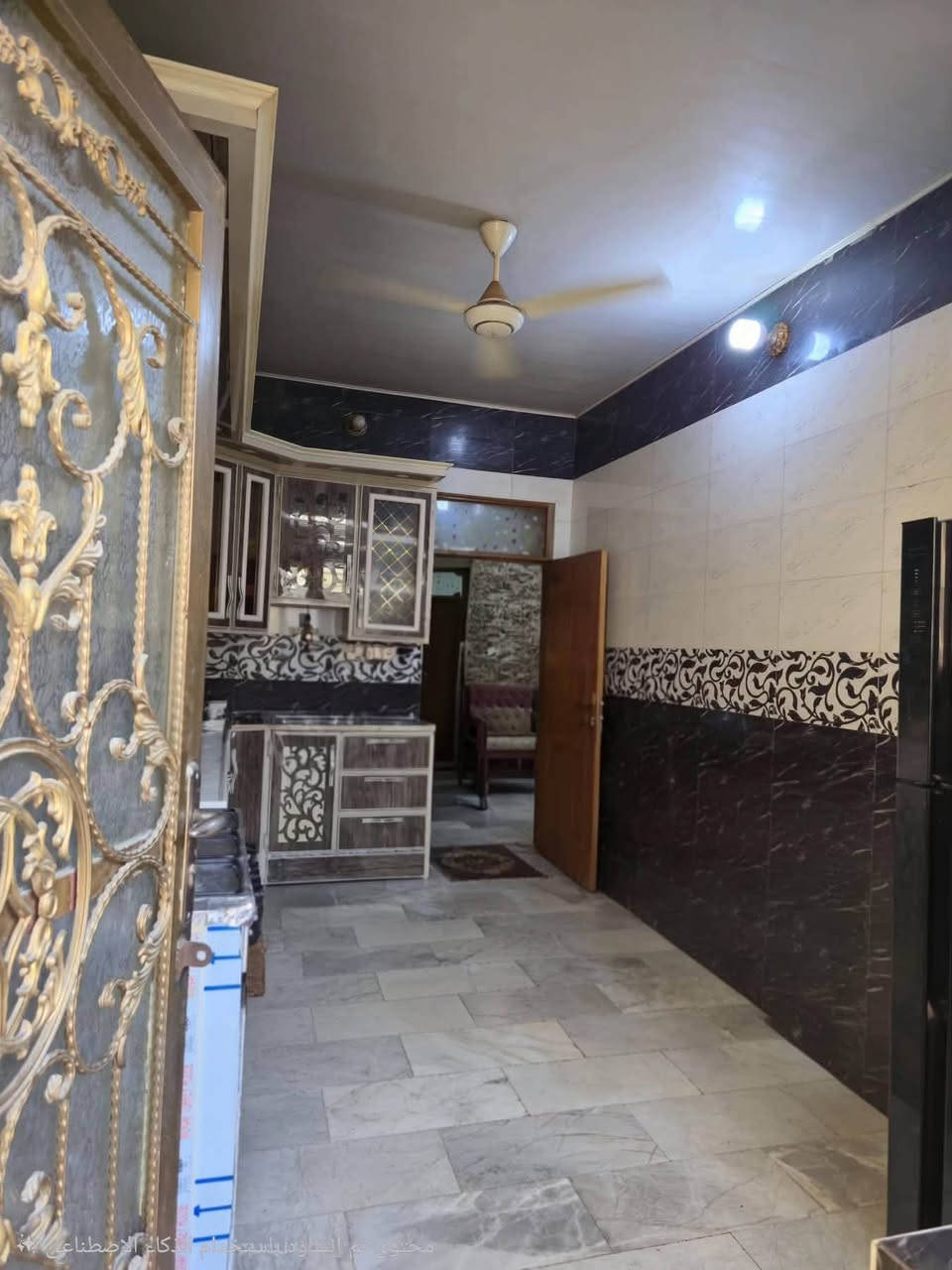 دار للبيع 143 متر حي ميسان قطاع 15 طابو صرف

بناء درجة إولى مسلح (جناي ) عرض الشارع 10

طابقين 

الطابق الأول / غرفة وصالة وأستقبال ومطبخ وصحيات داخلية وخارجية
الطابق الثاني / 3 غرف نوم وصالة

السعر 230 مع المجال. ....D

للأستفسار ***********  مكتب القلعة للعقارات
