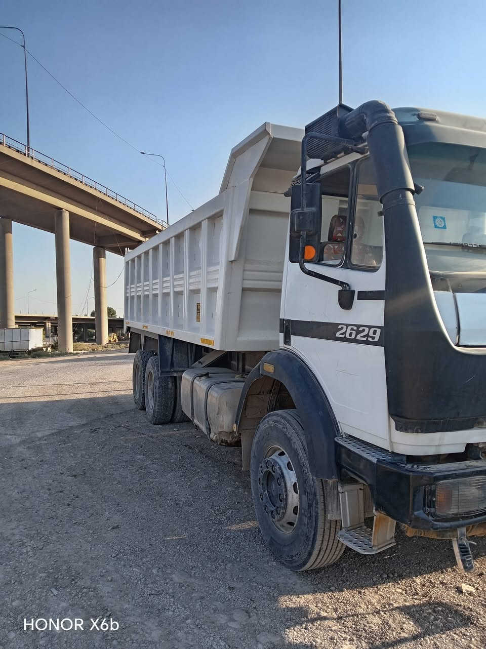 لبيع لبي قلاب مديل 93 مكينه ١٣٠ كير فافون مجموعه جي اف سنويه جديده وهزه جديده سعر360وبيه مجال الاستفسار ***********مكان سيارة بغداد

