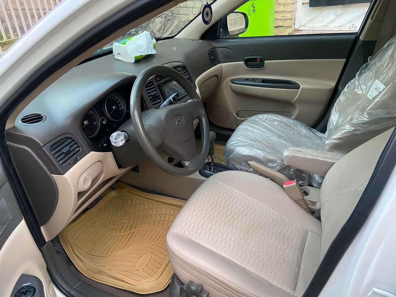 اكسنت للبيع موديل 11مكفوله من كلشي مكينه كشر صبغ
مكينه 1600كير. بيهه شغوط وضربه الجاملغ الوره كد إصبع عله الجه الثاني  شراي بياع ماريد السعر 98 تبريد. شغال   
سياره حلوه الله شاهد ومكاني لامين بغداد السياره ماشيه 187
***********
