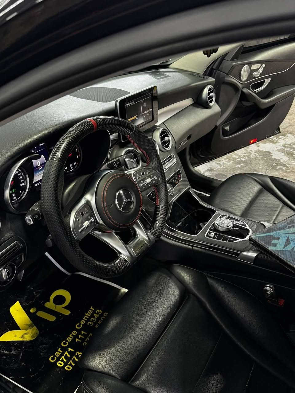 سلام عليكم للبيع او مراوس مارسيدس C300 موديل2017 فول مواصفات 
عليه كت amg 
***********
