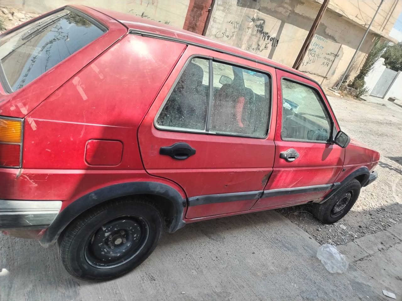 عليكم كولف 91  سنويه 31 محرك بي صرف  السعر 28 بي مجال ***********
