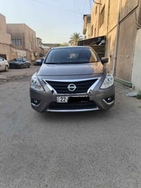 نيسان سني موديل 2023 مكفولة من كلشي ماشيه ٣٥ كيلو ألف فقط تبريد قطعتين...