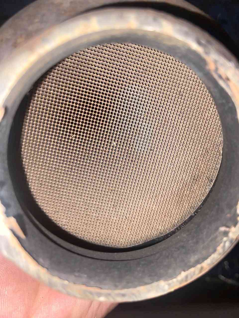 السلام عليكم 
احجار بيئه مال كمارو ٢٠١٦-٢٠٢٠ 
بسعر مناسب 
***********
