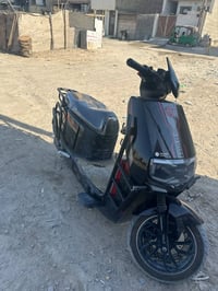 للبيع مستعجل على بيعتهة عندي بناء ٠٧٧٣٦٦٣٧١٩٢السعر مليون مشتريهة ١٤٠٠ ...