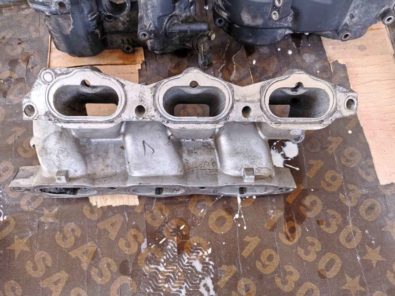للبيع
مال كادينزا ٢٠١٢ واتساب ***********
